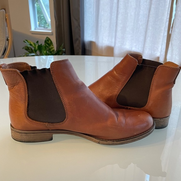 Vintage size 38 brown leather boots - Picture 5 of 6